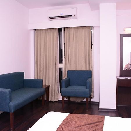 Comfy Business Hotel Bangalore Exterior foto